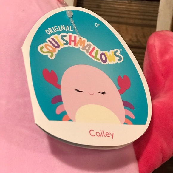 KellyToys 16” Cailey the Crab Squishmellow - Picture 2 of 3